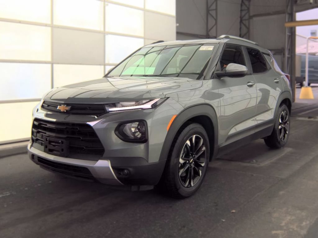 Used 2023 Chevrolet TrailBlazer LT FWD image 12