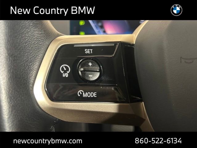 Used 2023 BMW iX xDrive50 w/ Ultimate Package 2 image 15