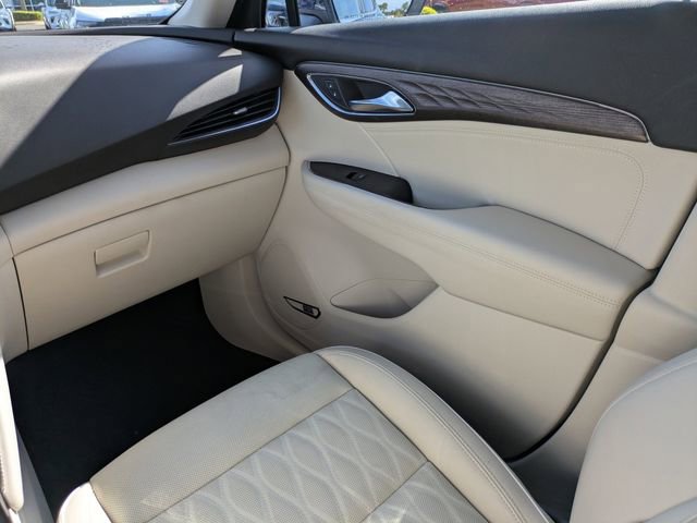 Used 2023 Buick Envision Avenir image 20