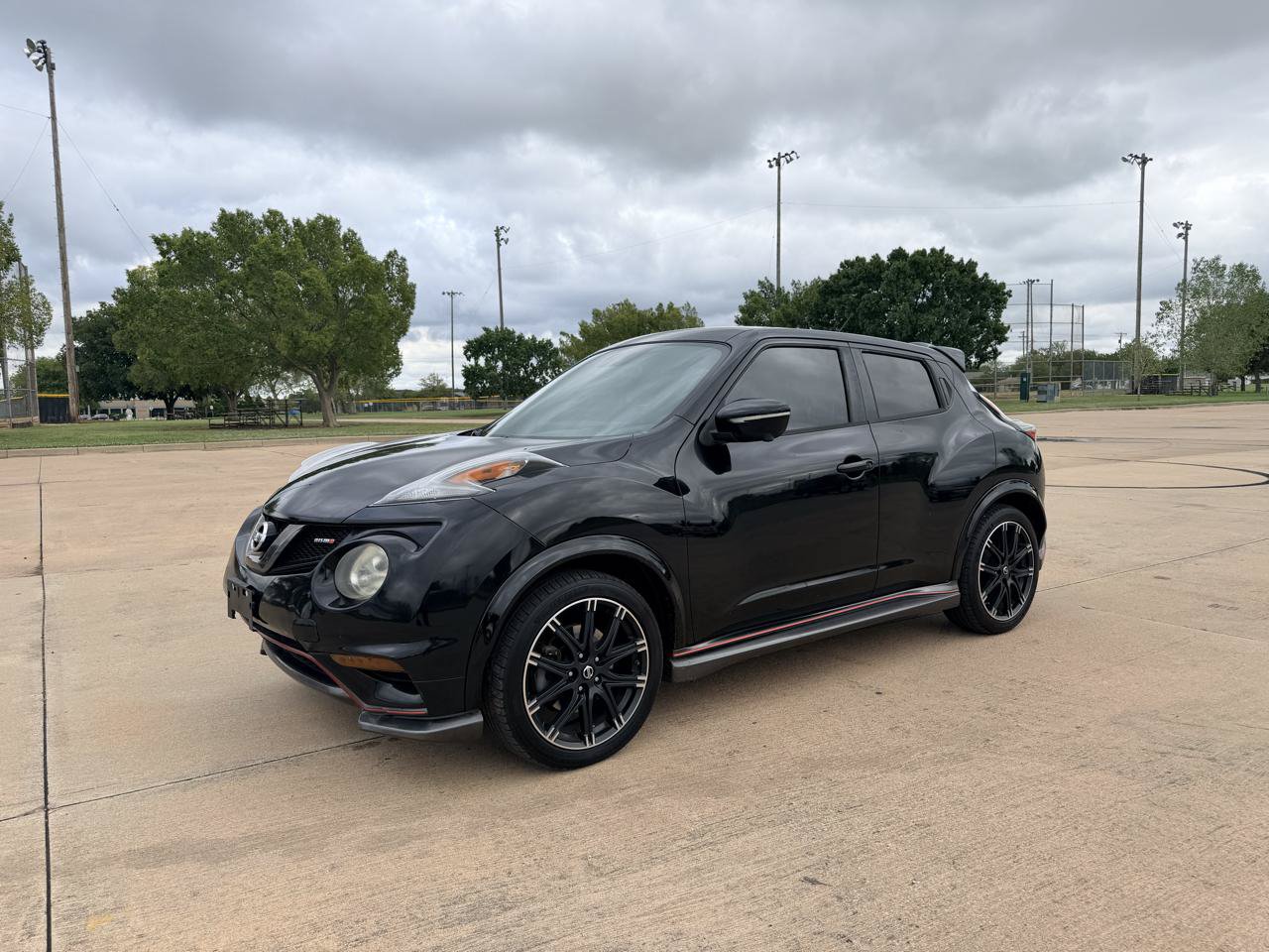 Used 2015 Nissan Juke NISMO AWD/4WD image 3