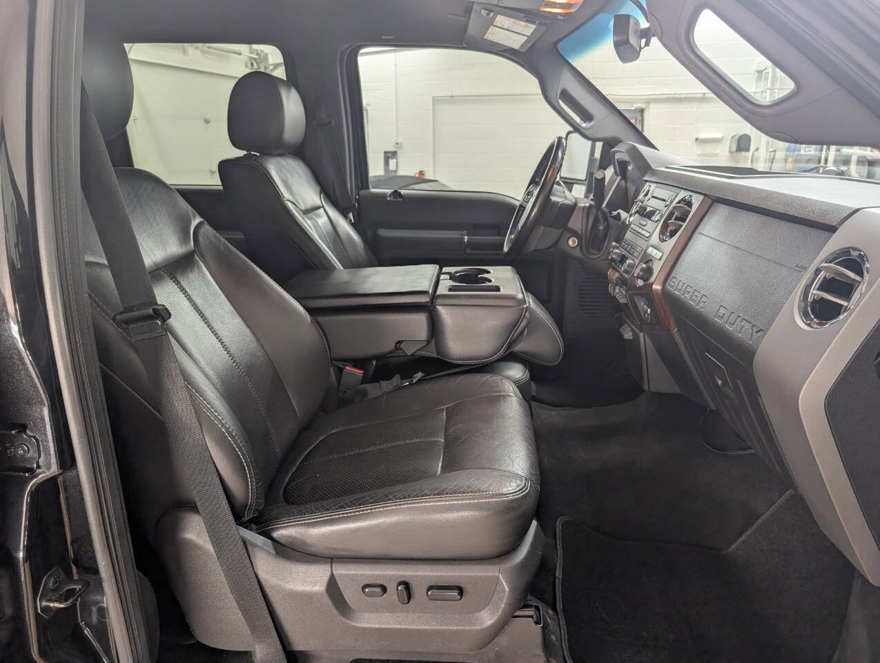 Used 2012 Ford F350 Lariat w/ Chrome Pkg AWD/4WD image 18