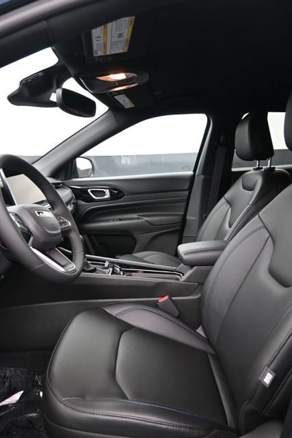 New 2026 Jeep Compass Limited AWD/4WD image 10