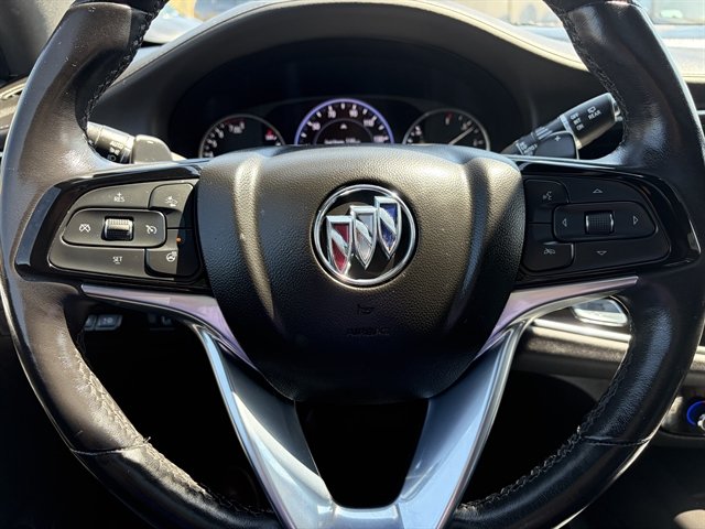 Used 2022 Buick Enclave Avenir w/ Trailering Package, 5000 lbs. AWD/4WD image 27