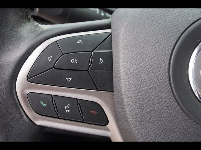 Used 2019 Jeep Cherokee Limited AWD/4WD image 21