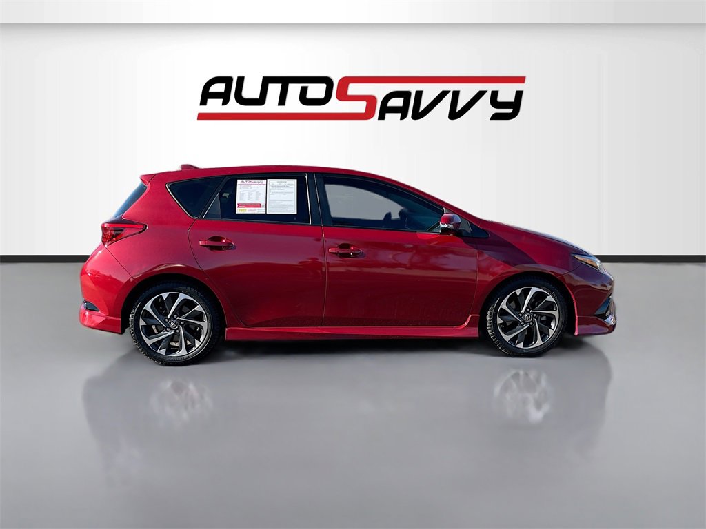 Used 2017 Toyota Corolla iM image 8