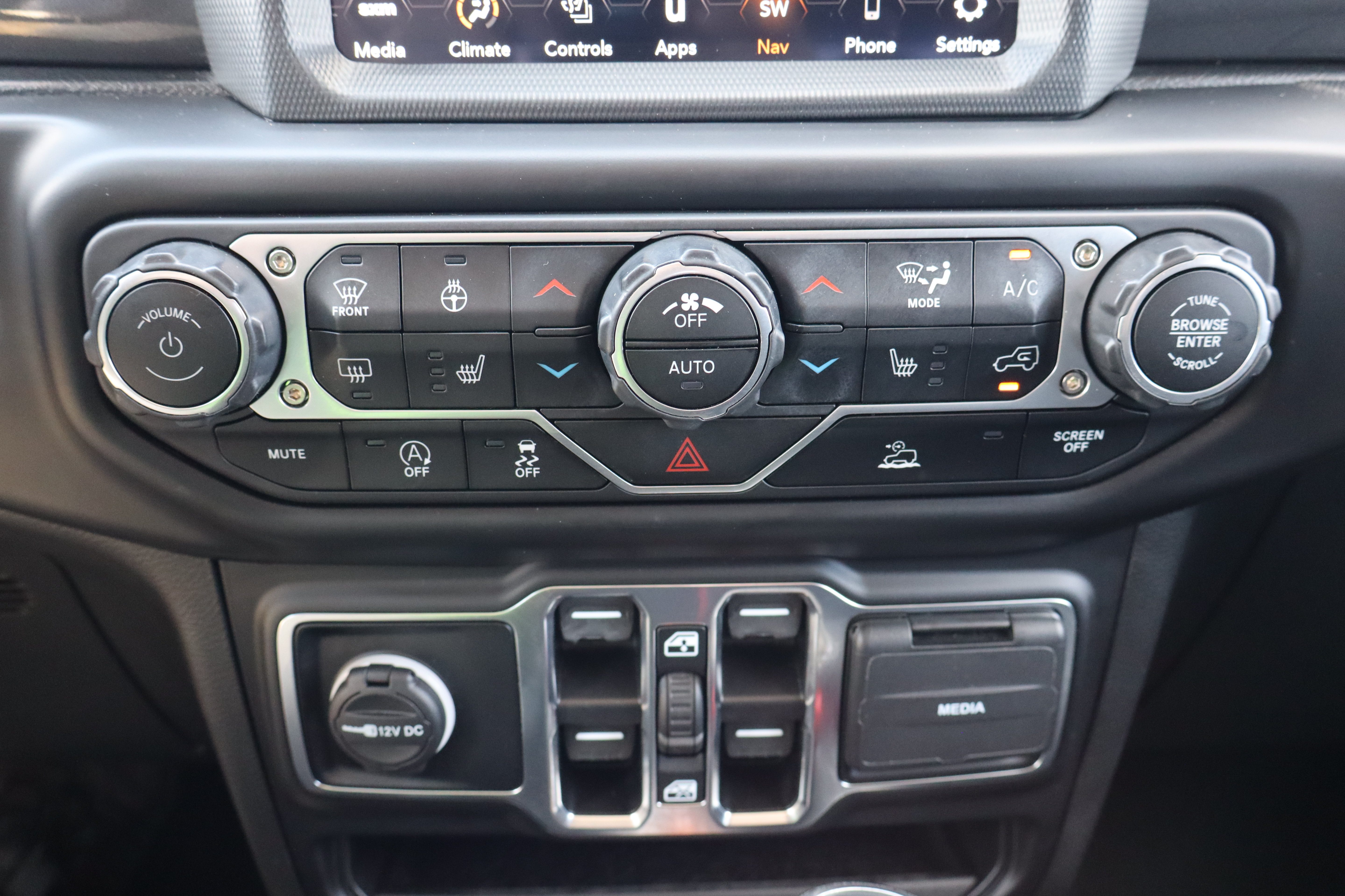 Used 2022 Jeep Gladiator Sport AWD/4WD image 23
