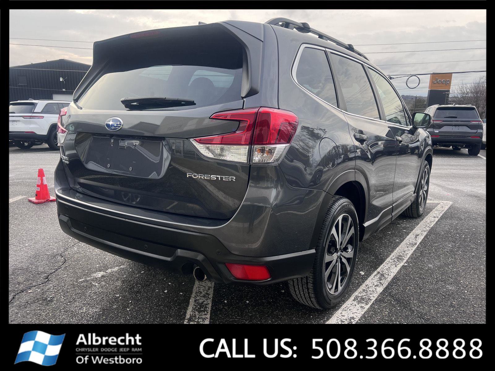 Used 2023 Subaru Forester Limited image 5