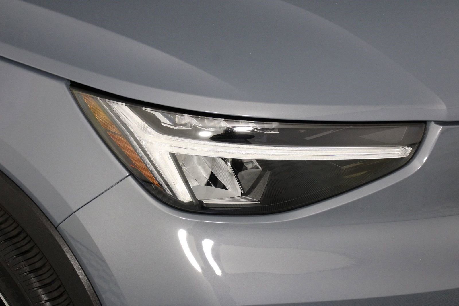 Certified 2023 Volvo C40 P8 Recharge Plus AWD/4WD image 24