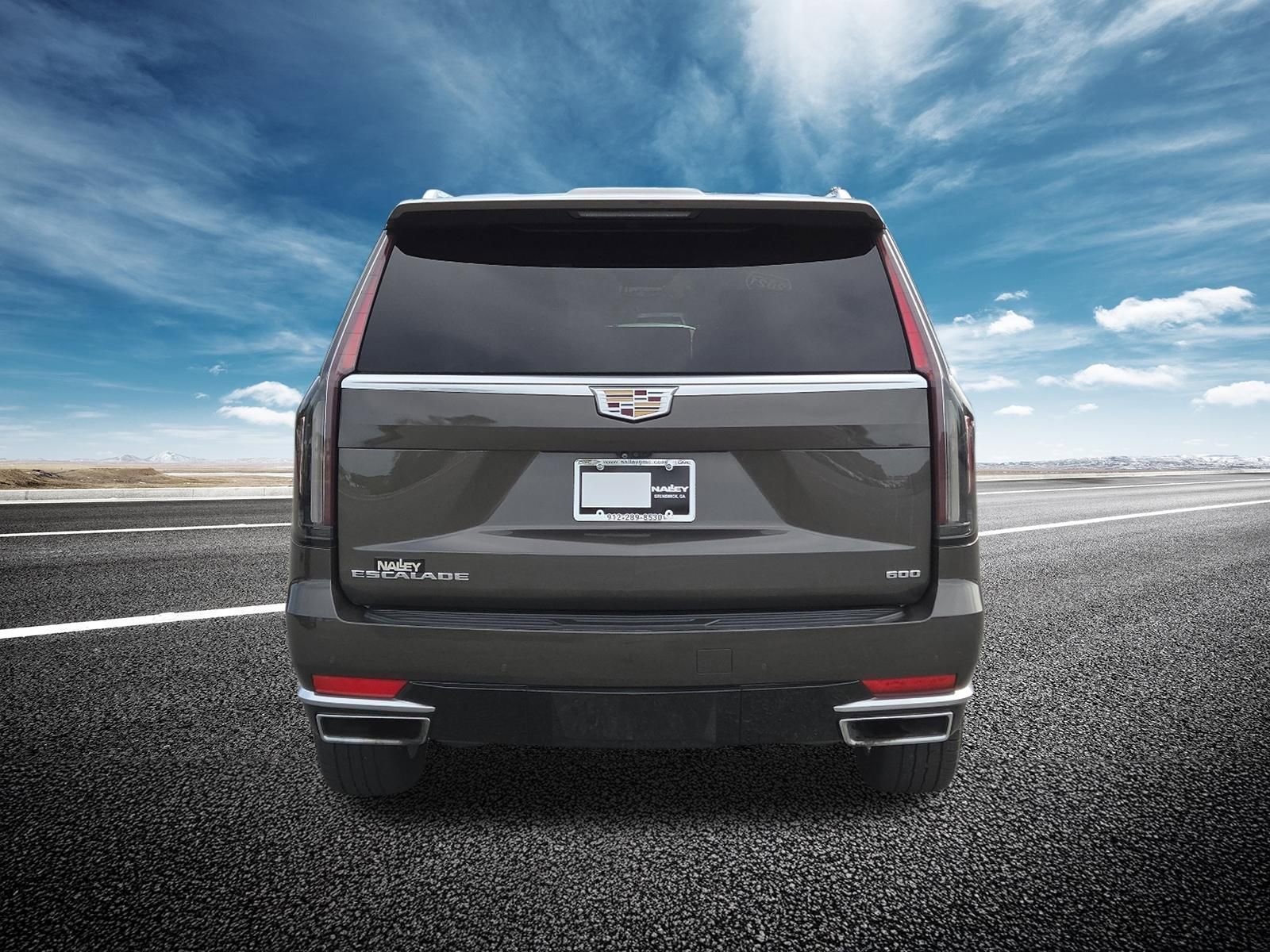 Used 2021 Cadillac Escalade Premium Luxury AWD/4WD image 19