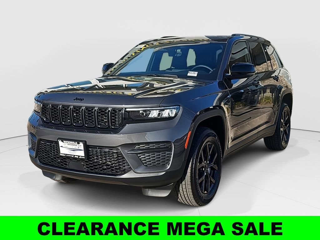 New 2025 Jeep Grand Cherokee Altitude image 7