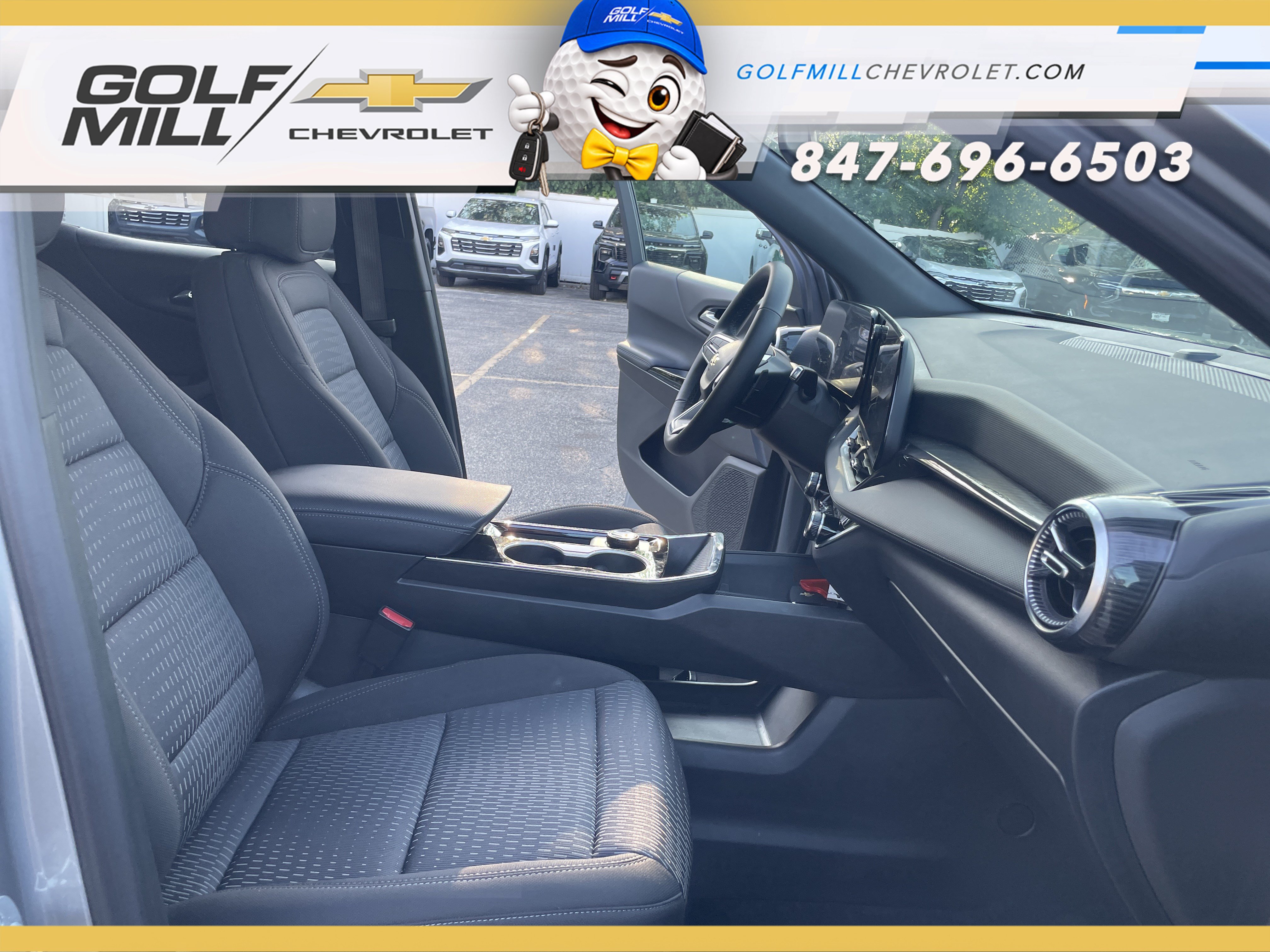 Used 2026 Chevrolet Equinox LT AWD/4WD image 32
