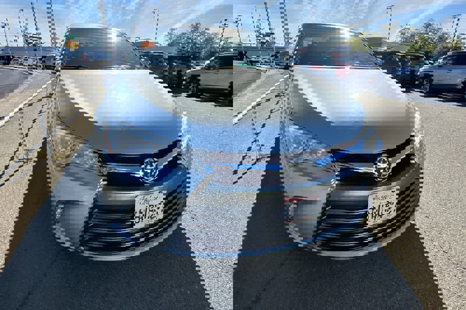 Used 2017 Toyota Camry LE image 2