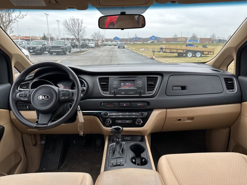 Used 2016 Kia Sedona LX w/ LX Convenience Package image 20
