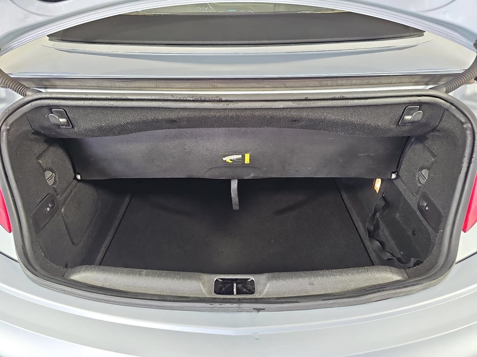 Used 2019 Buick Cascada Premium FWD image 12