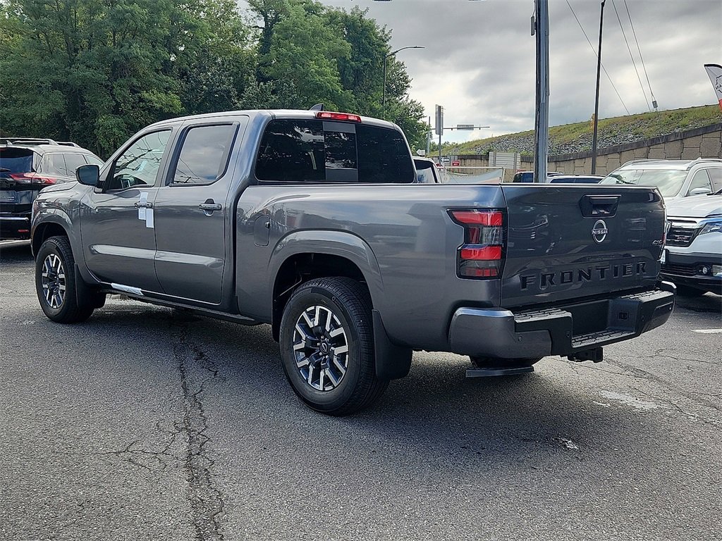New 2026 Nissan Frontier SV image 3