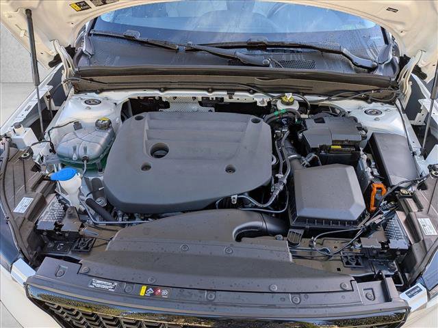 Certified 2026 Volvo XC40 B5 Plus w/ Protection Package Premier image 24