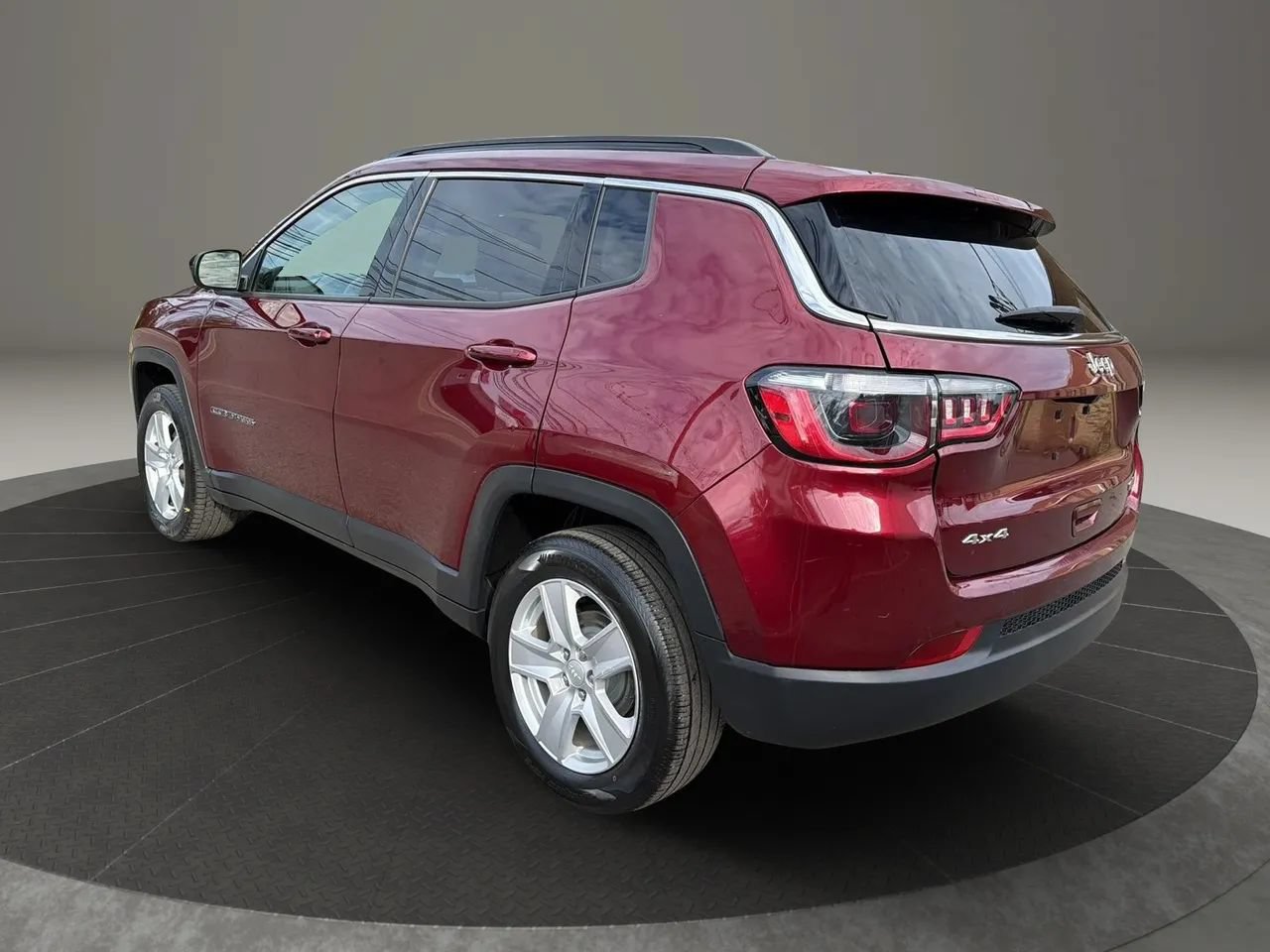 Used 2022 Jeep Compass Latitude w/ Convenience Group AWD/4WD image 7