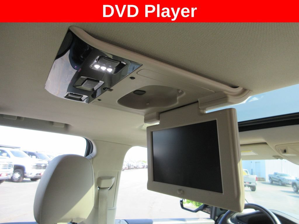 Certified 2020 Cadillac Escalade Premium Luxury AWD/4WD image 19
