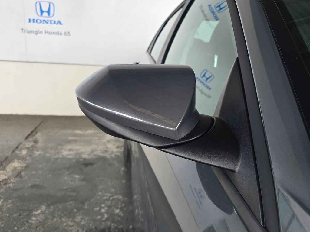 Used 2025 Hyundai Elantra SE FWD image 38