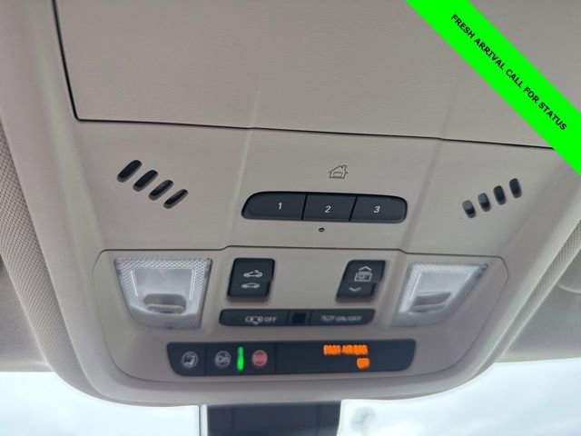 Used 2019 GMC Terrain Denali w/ Advanced Safety Package AWD/4WD image 38