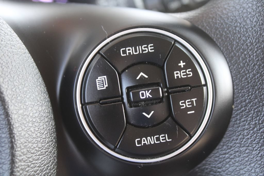 Certified 2021 Kia Soul LX FWD image 29
