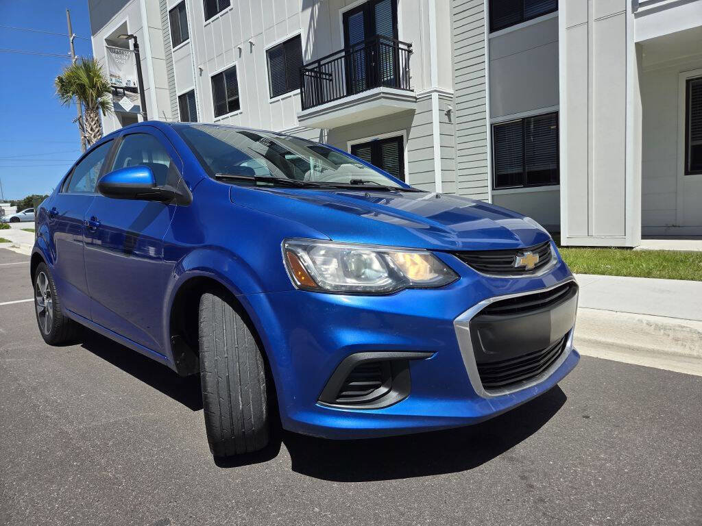 Used 2017 Chevrolet Sonic Premier image 4