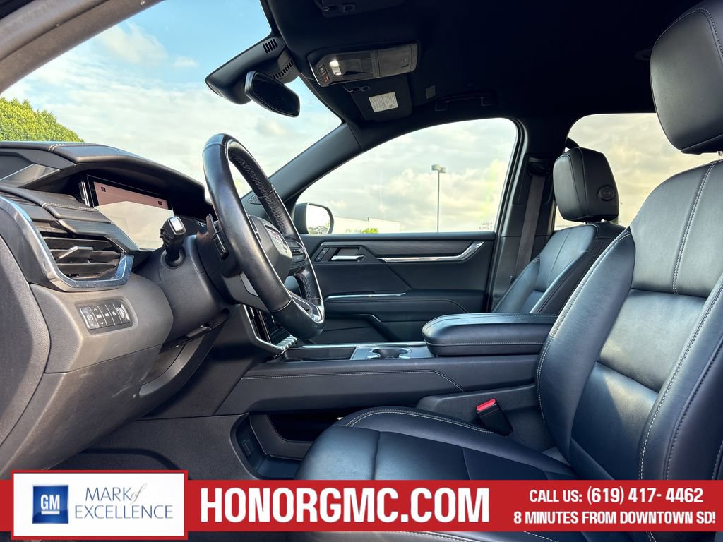Used 2024 GMC Acadia Elevation AWD/4WD image 10