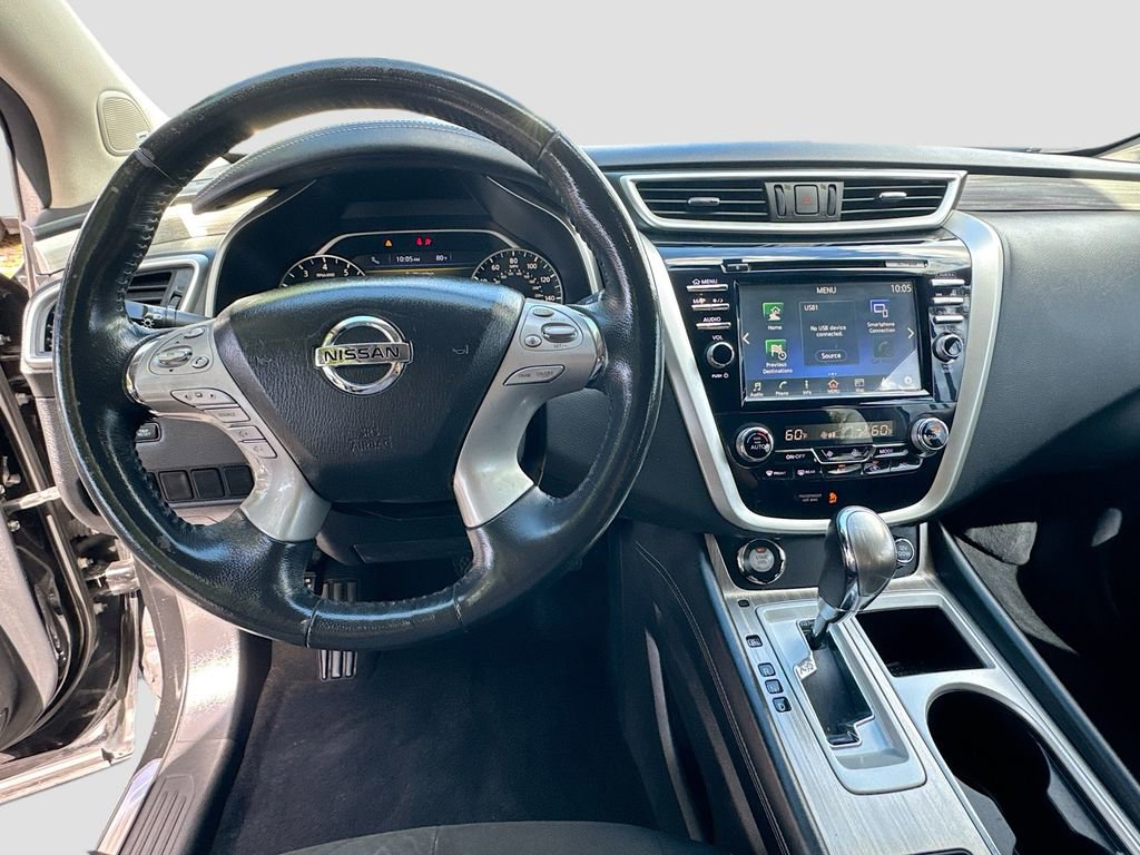 Used 2018 Nissan Murano SV w/ Premium Package FWD image 12