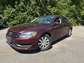 Used 2012 Volkswagen Passat 2.5 S FWD image 1