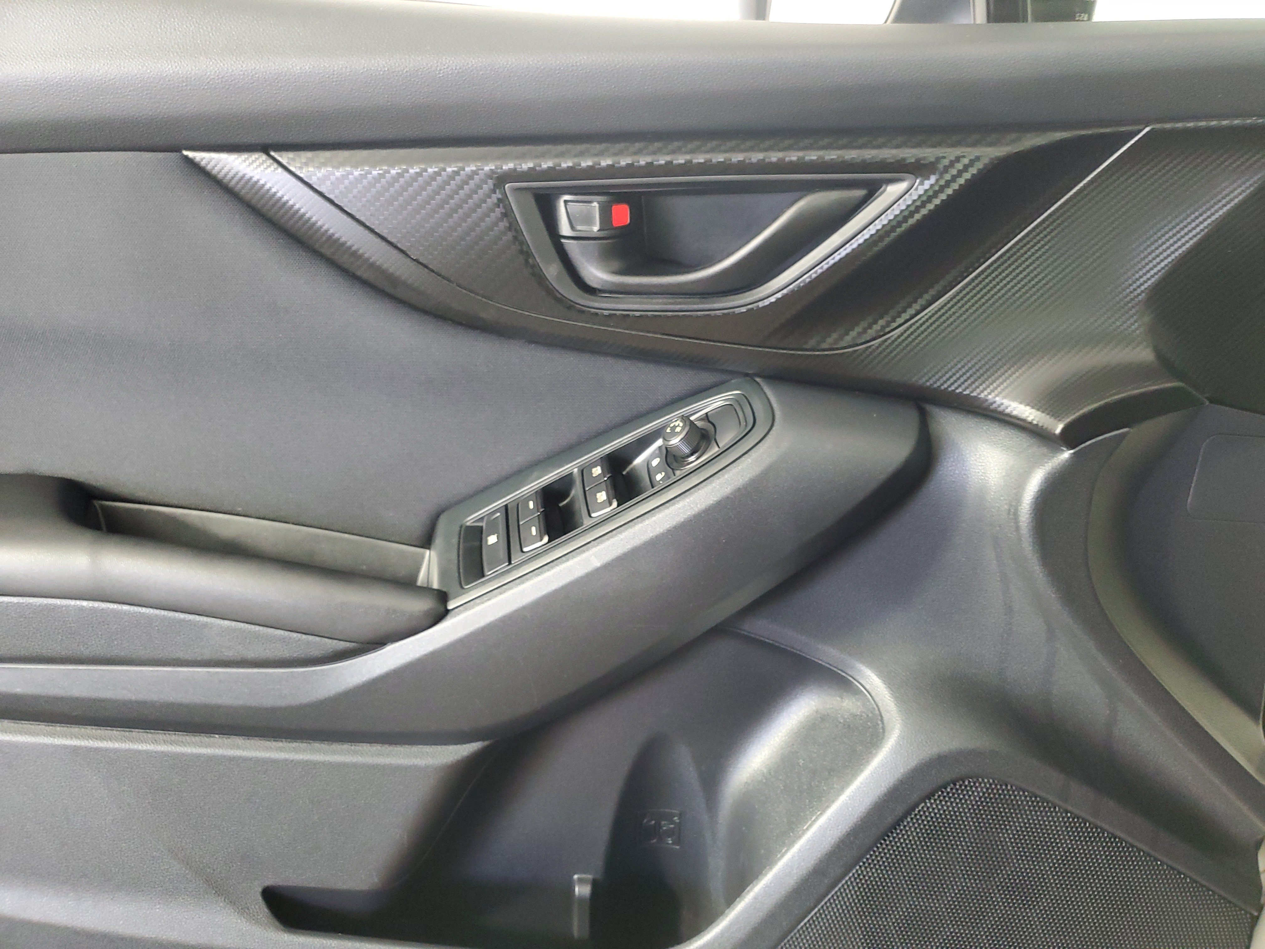 Used 2017 Subaru Impreza 2.0i AWD/4WD image 29