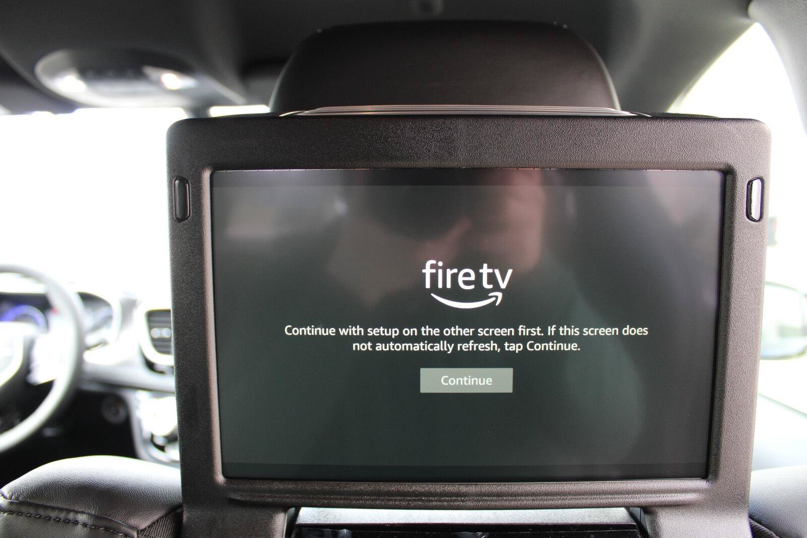 New 2026 Chrysler Pacifica Select FWD image 26
