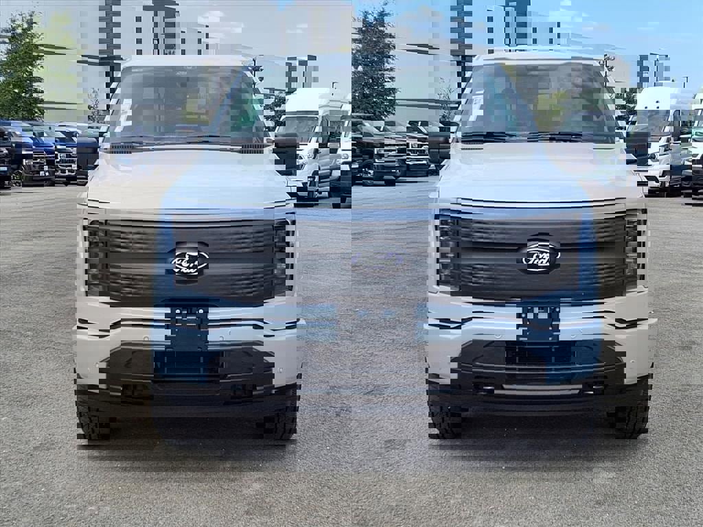New 2025 Ford F150 Lightning Flash image 2