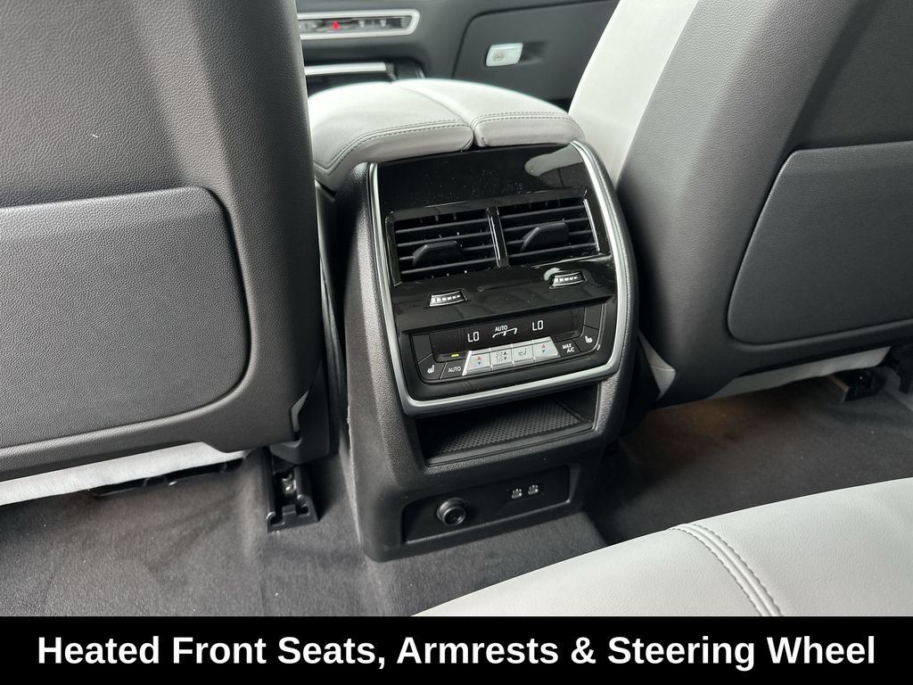Used 2025 BMW X5 xDrive40i w/ Climate Comfort Package AWD/4WD image 29