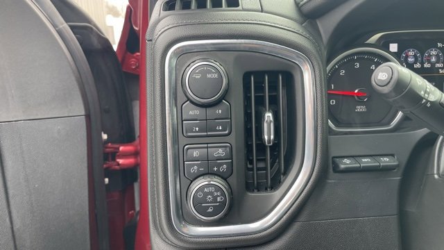 Used 2020 Chevrolet Silverado 3500 High Country image 14