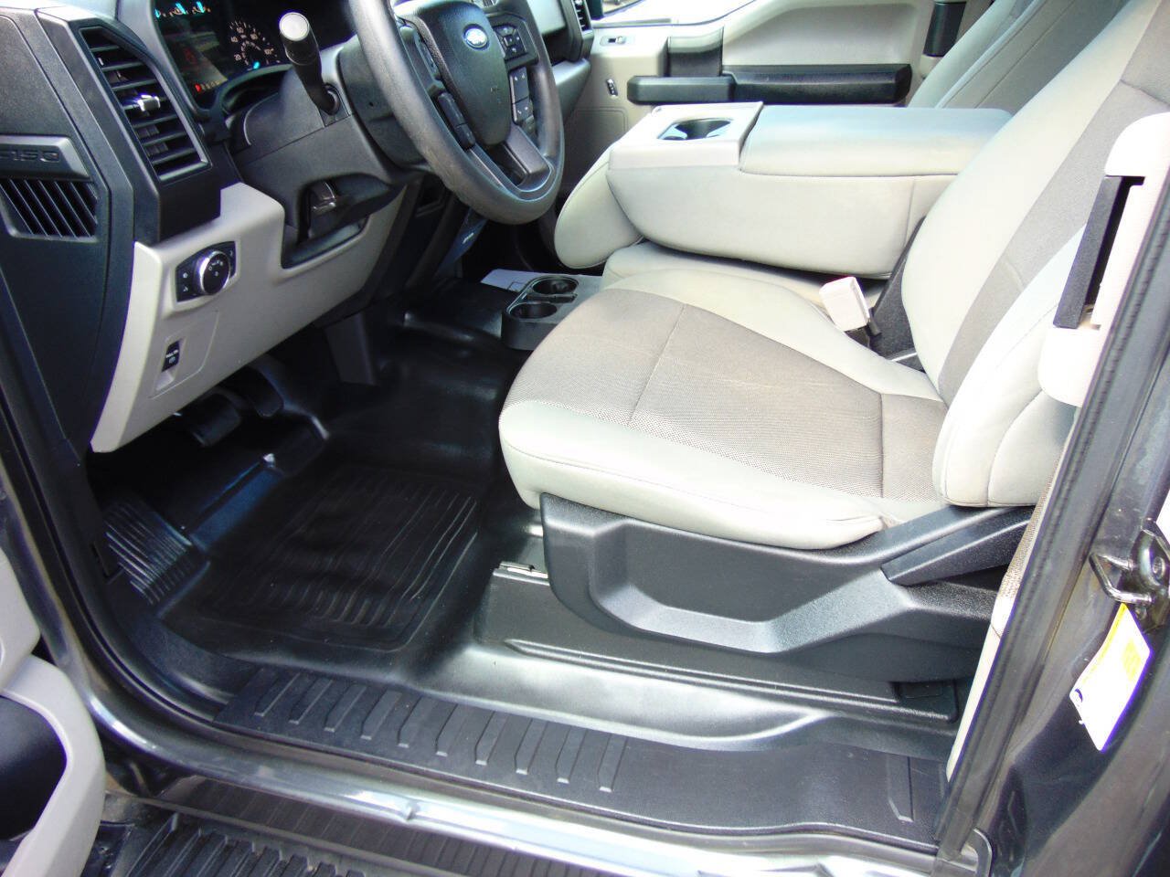 Used 2018 Ford F150 XL w/ Equipment Group 101A Mid AWD/4WD image 5