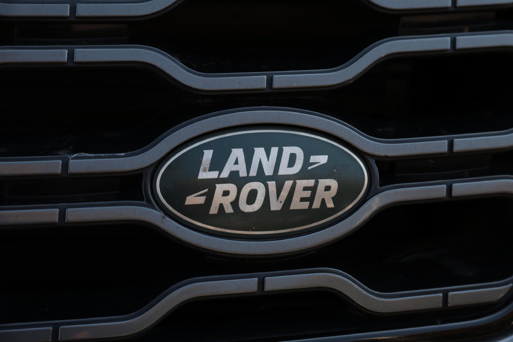 Used 2019 Land Rover Range Rover Sport SE AWD/4WD image 10