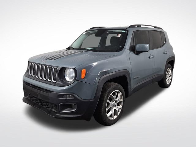 Used 2017 Jeep Renegade Latitude w/ Cold Weather Group AWD/4WD image 2