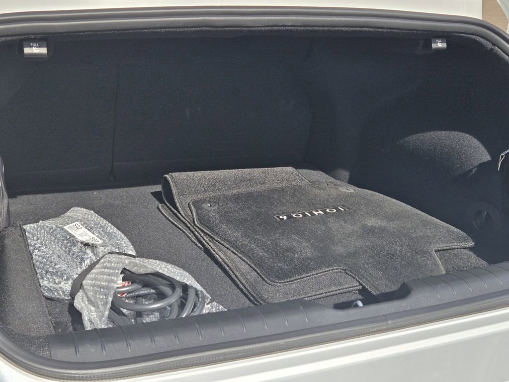 Used 2025 Hyundai Ioniq 6 SEL image 20