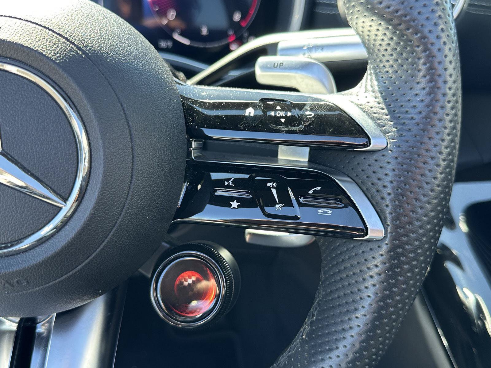 Used 2022 Mercedes-Benz SL 55 AMG 4MATIC image 18