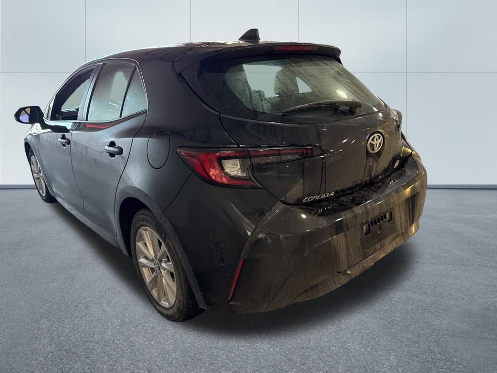 Used 2025 Toyota Corolla SE image 8