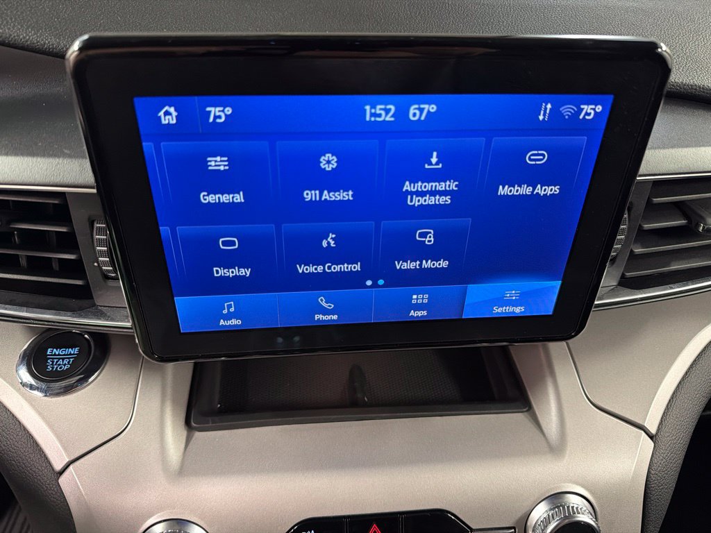 Used 2024 Ford Explorer XLT w/ Equipment Group 202A AWD/4WD image 10