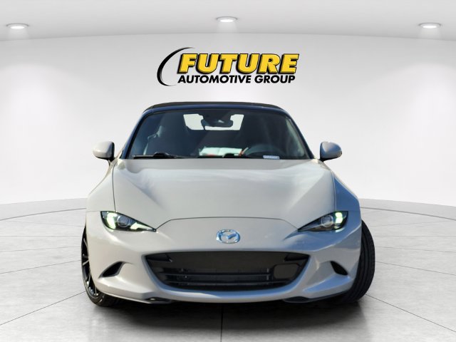 Used 2025 MAZDA MX-5 Miata Grand Touring w/ Weather Package RWD image 2