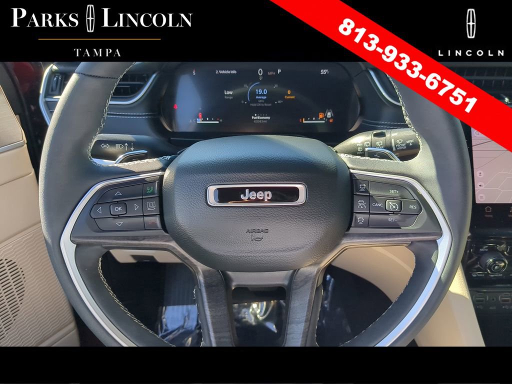 Used 2024 Jeep Grand Cherokee L Limited image 30