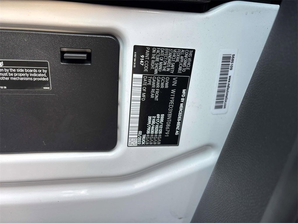 Used 2022 Mercedes-Benz Sprinter 4500 image 31