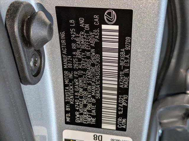 Used 2025 Lexus ES 300h w/ Premium Package image 27