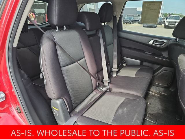 Used 2017 Nissan Pathfinder SV w/ SV Cold Weather Package AWD/4WD image 33