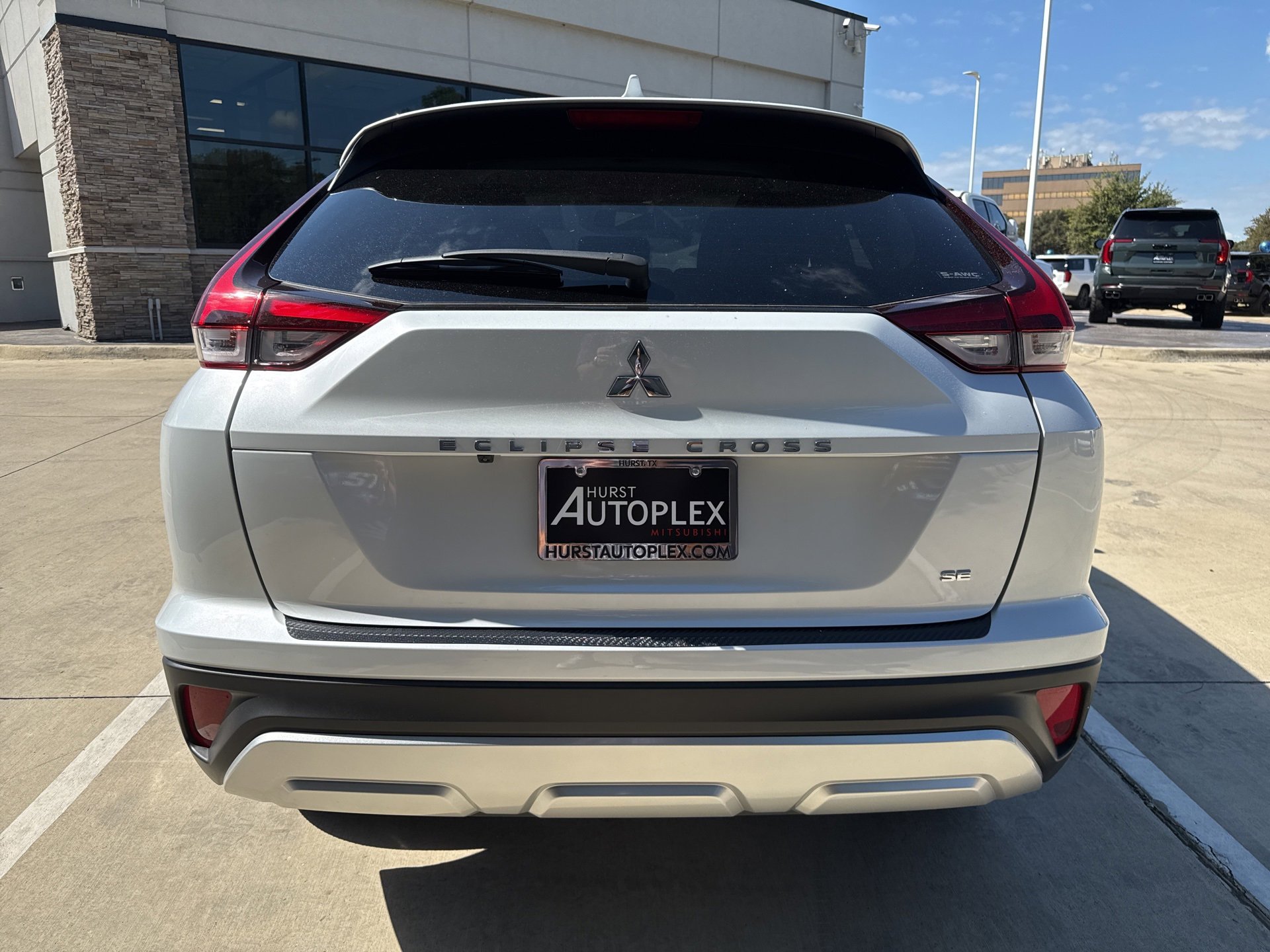 New 2026 Mitsubishi Eclipse Cross SE image 2