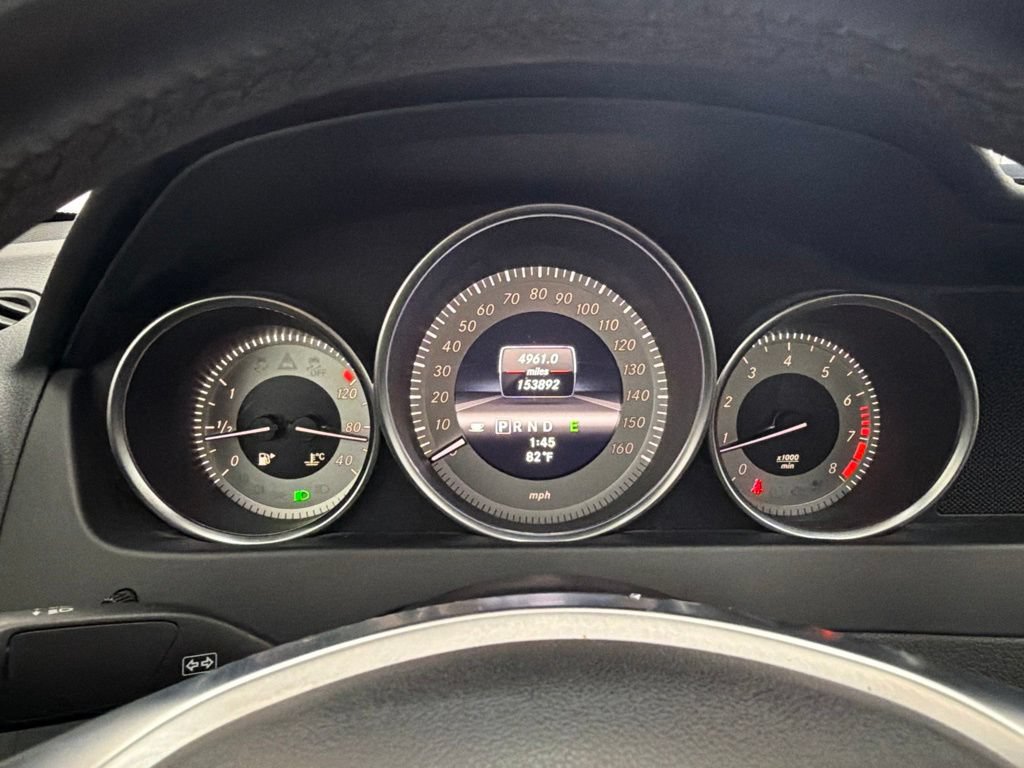 Used 2013 Mercedes-Benz C 250 Sedan image 31