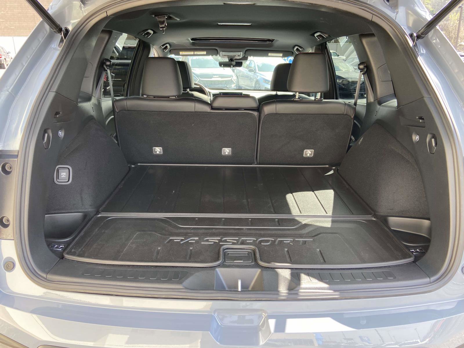 Certified 2024 Honda Passport Black Edition image 7