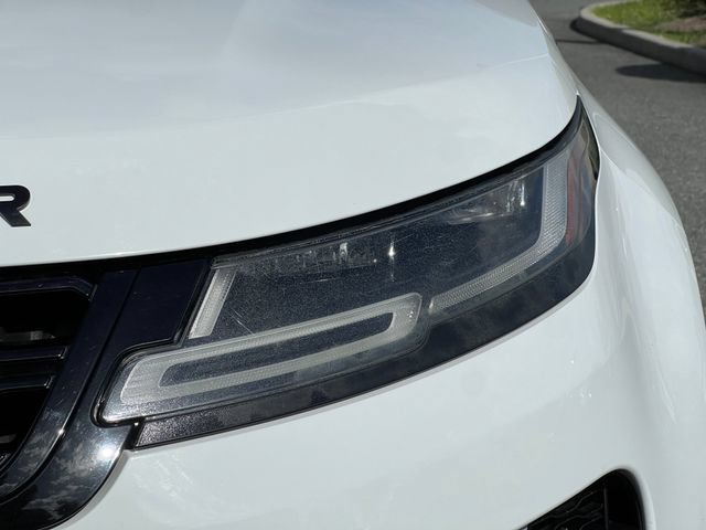 Used 2020 Land Rover Range Rover Evoque R-Dynamic SE AWD/4WD image 9